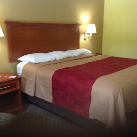 Econo Lodge Picayune Quarto foto