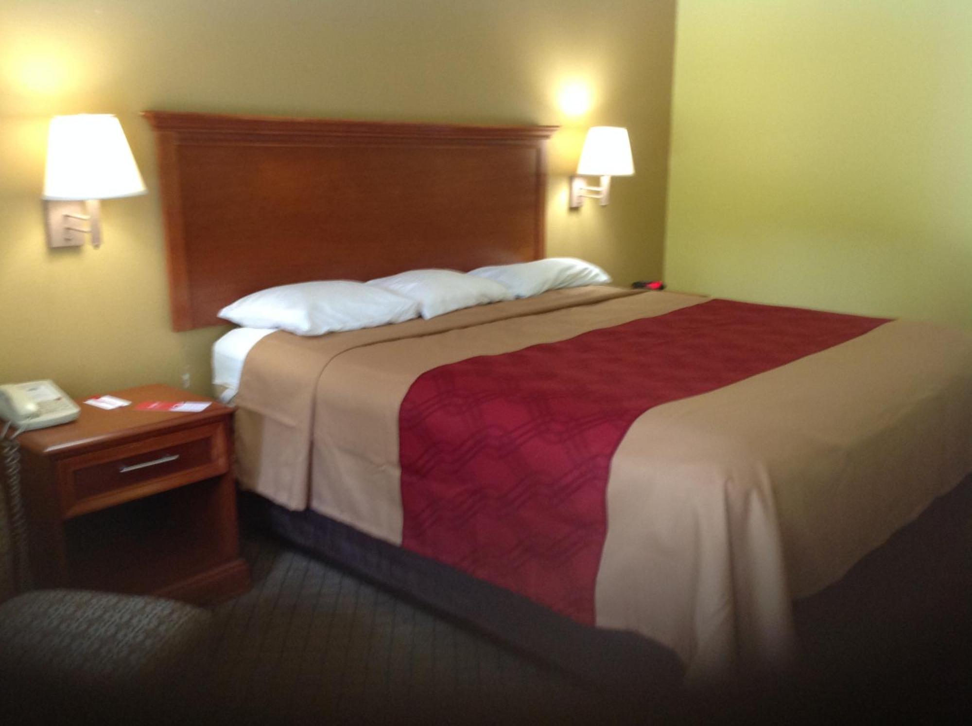 Econo Lodge Picayune Quarto foto